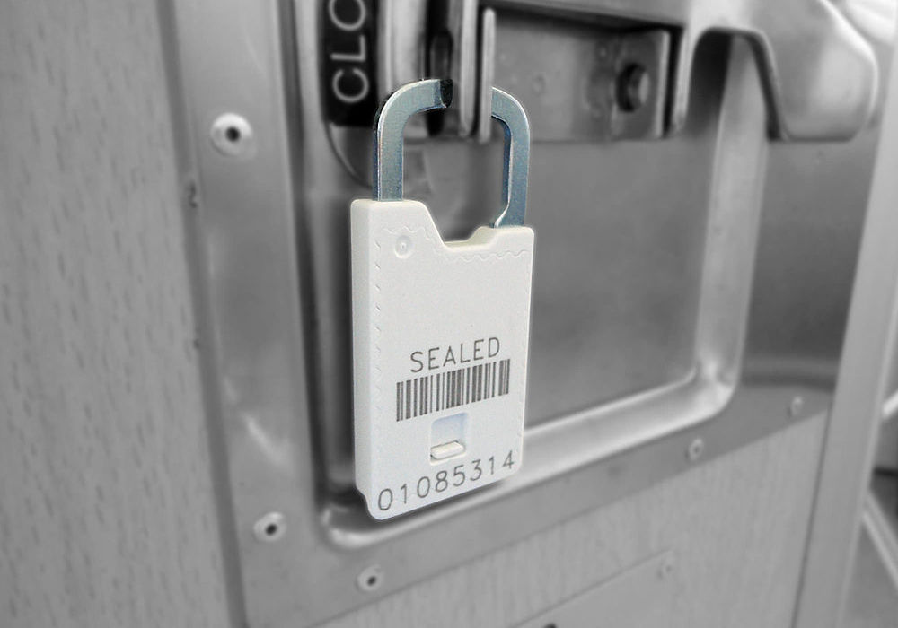 Unisto Targito security seal applied to a trolley